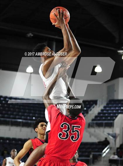 Thumbnail 2 in Cypress Springs vs. Bellaire (UIL 6A Bi-District Playoff) photogallery.