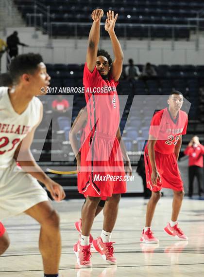 Thumbnail 3 in Cypress Springs vs. Bellaire (UIL 6A Bi-District Playoff) photogallery.