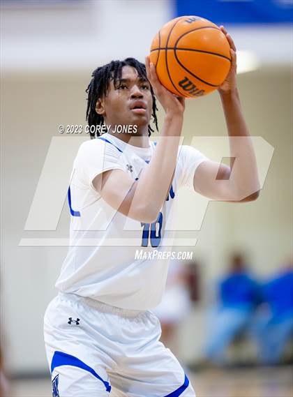 Thumbnail 1 in South Gwinnett vs Newton  photogallery.