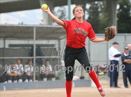 Thumbnail 2 in Carlmont vs. San Benito (CIF CCS D1 Final) photogallery.