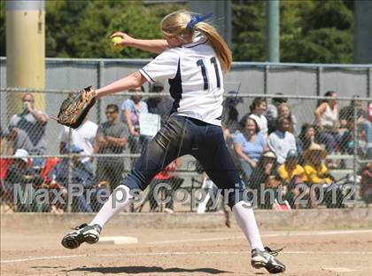 Thumbnail 3 in Carlmont vs. San Benito (CIF CCS D1 Final) photogallery.