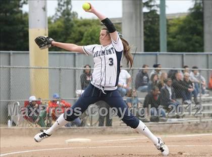 Thumbnail 2 in Carlmont vs. San Benito (CIF CCS D1 Final) photogallery.