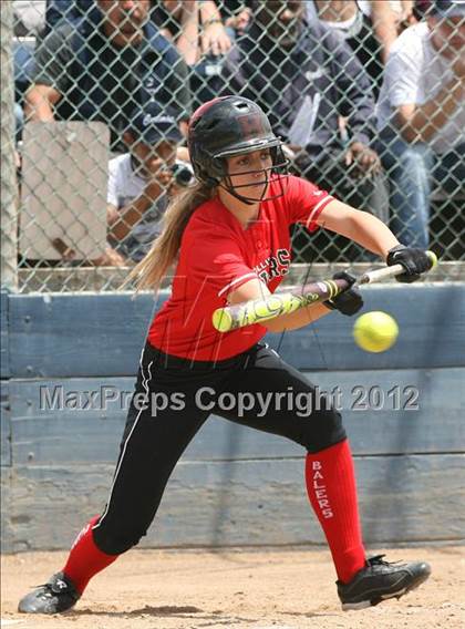 Thumbnail 3 in Carlmont vs. San Benito (CIF CCS D1 Final) photogallery.