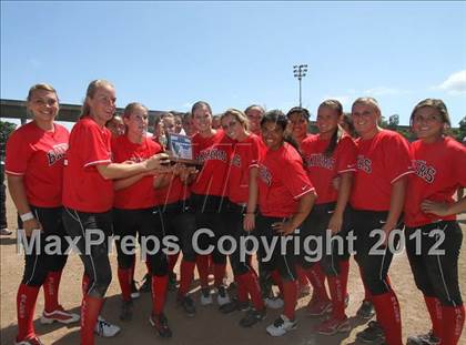 Thumbnail 1 in Carlmont vs. San Benito (CIF CCS D1 Final) photogallery.