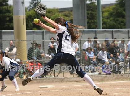 Thumbnail 2 in Carlmont vs. San Benito (CIF CCS D1 Final) photogallery.