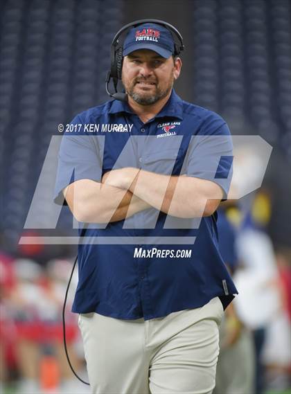 Thumbnail 1 in Kingwood vs Clear Lake (UIL 6A D2 Quarterfinal) photogallery.
