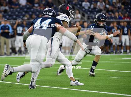 Thumbnail 2 in Kingwood vs Clear Lake (UIL 6A D2 Quarterfinal) photogallery.