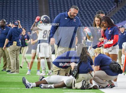 Thumbnail 1 in Kingwood vs Clear Lake (UIL 6A D2 Quarterfinal) photogallery.