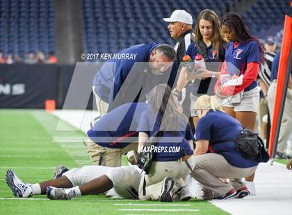Thumbnail 2 in Kingwood vs Clear Lake (UIL 6A D2 Quarterfinal) photogallery.
