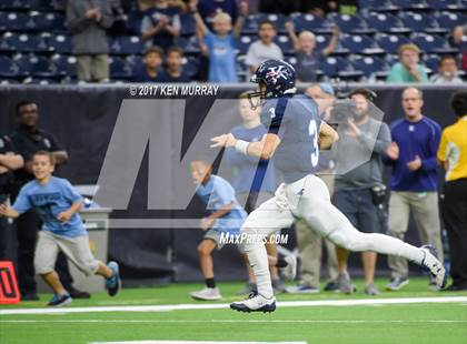 Thumbnail 2 in Kingwood vs Clear Lake (UIL 6A D2 Quarterfinal) photogallery.