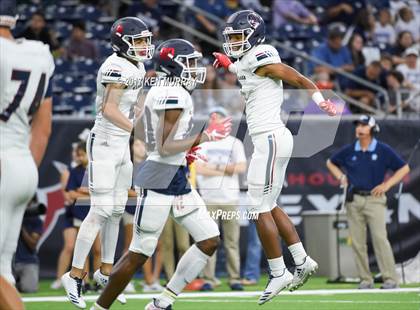 Thumbnail 3 in Kingwood vs Clear Lake (UIL 6A D2 Quarterfinal) photogallery.