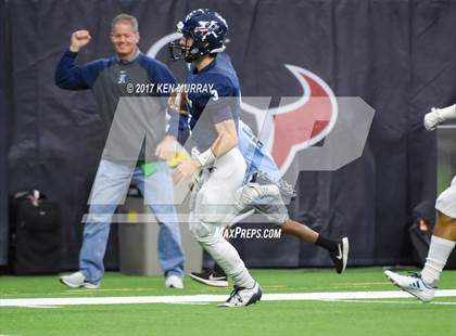 Thumbnail 1 in Kingwood vs Clear Lake (UIL 6A D2 Quarterfinal) photogallery.