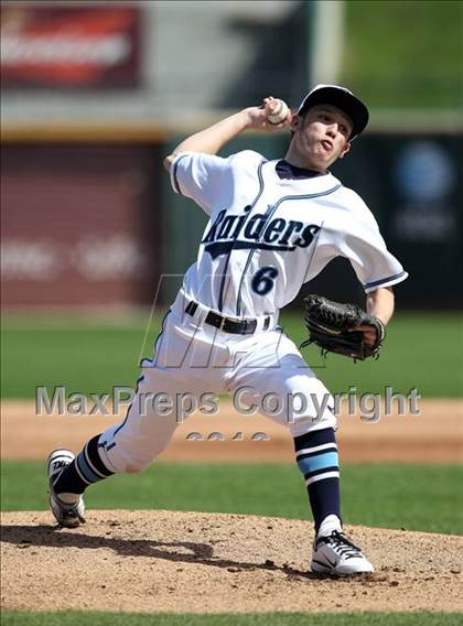 Thumbnail 1 in Bell [L. D.] vs. McNeil (Rock Hardball Classic) photogallery.