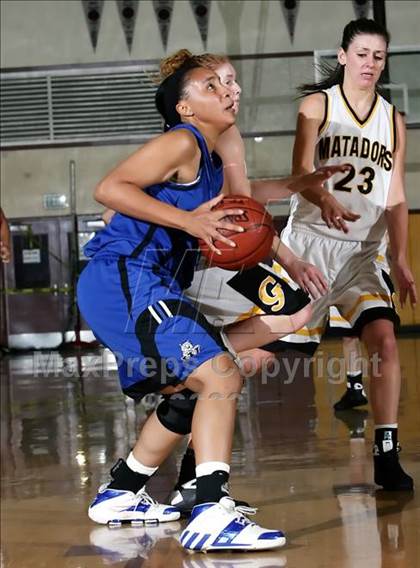 Thumbnail 3 in Granada vs. Windward (West Coast Jamboree) photogallery.