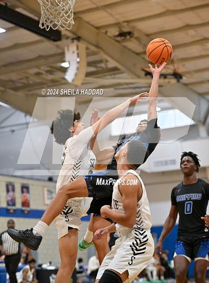 Thumbnail 2 in St. Petersburg vs Gateway Charter (Sun Bash Tampa) photogallery.