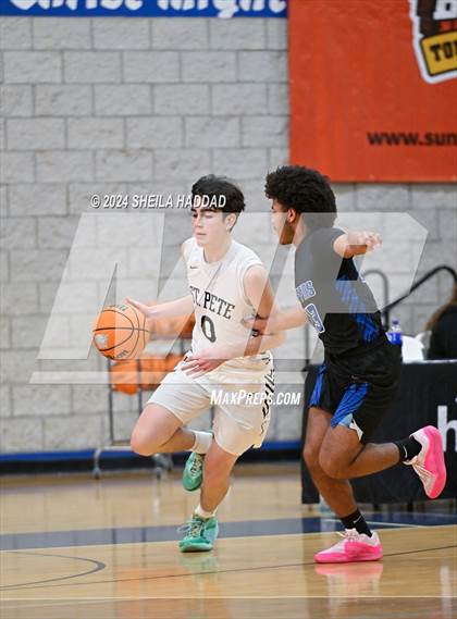 Thumbnail 3 in St. Petersburg vs Gateway Charter (Sun Bash Tampa) photogallery.