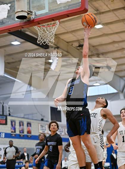 Thumbnail 3 in St. Petersburg vs Gateway Charter (Sun Bash Tampa) photogallery.