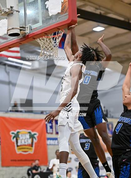 Thumbnail 2 in St. Petersburg vs Gateway Charter (Sun Bash Tampa) photogallery.