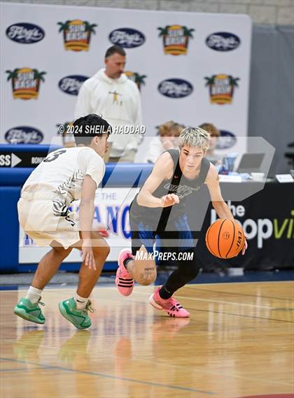 Thumbnail 3 in St. Petersburg vs Gateway Charter (Sun Bash Tampa) photogallery.