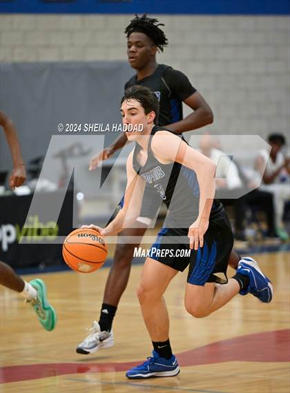 Thumbnail 2 in St. Petersburg vs Gateway Charter (Sun Bash Tampa) photogallery.