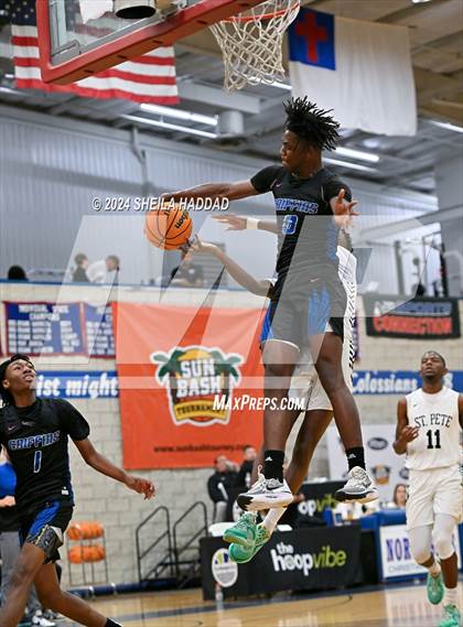 Thumbnail 2 in St. Petersburg vs Gateway Charter (Sun Bash Tampa) photogallery.