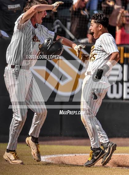Thumbnail 2 in Crespi vs. South Hills (CIF SS DIV 2 Championship Final) photogallery.