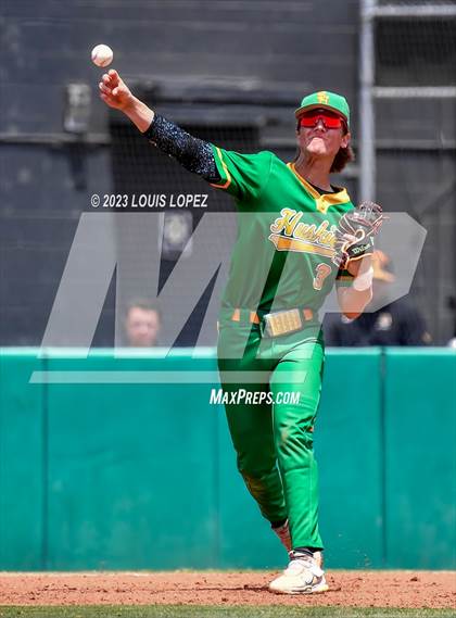 Thumbnail 3 in Crespi vs. South Hills (CIF SS DIV 2 Championship Final) photogallery.