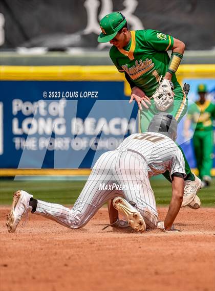 Thumbnail 2 in Crespi vs. South Hills (CIF SS DIV 2 Championship Final) photogallery.