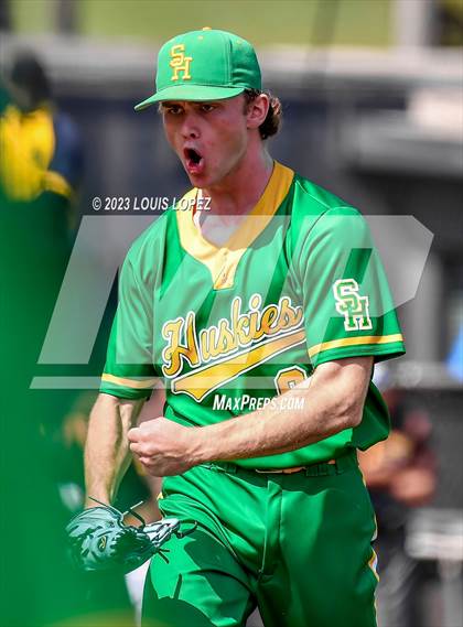 Thumbnail 3 in Crespi vs. South Hills (CIF SS DIV 2 Championship Final) photogallery.
