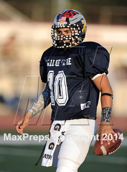 Thumbnail 1 in SGV Hall of Fame All-Star Football Game photogallery.