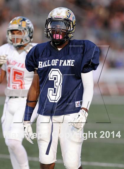 Thumbnail 1 in SGV Hall of Fame All-Star Football Game photogallery.