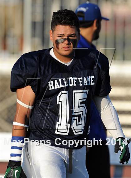 Thumbnail 1 in SGV Hall of Fame All-Star Football Game photogallery.