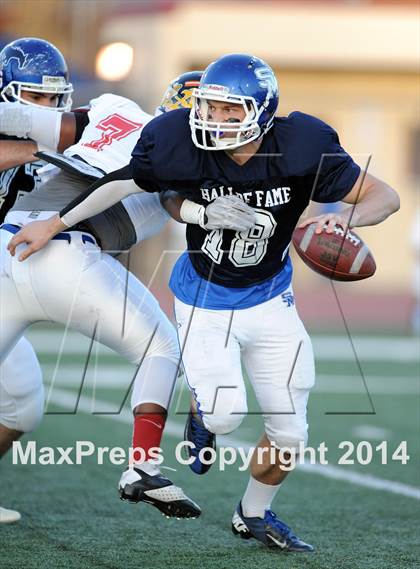 Thumbnail 2 in SGV Hall of Fame All-Star Football Game photogallery.