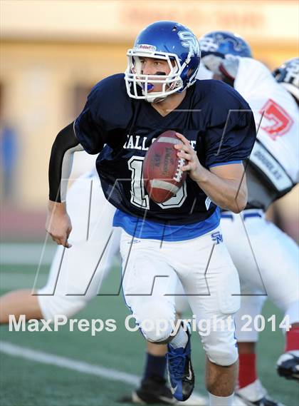 Thumbnail 3 in SGV Hall of Fame All-Star Football Game photogallery.