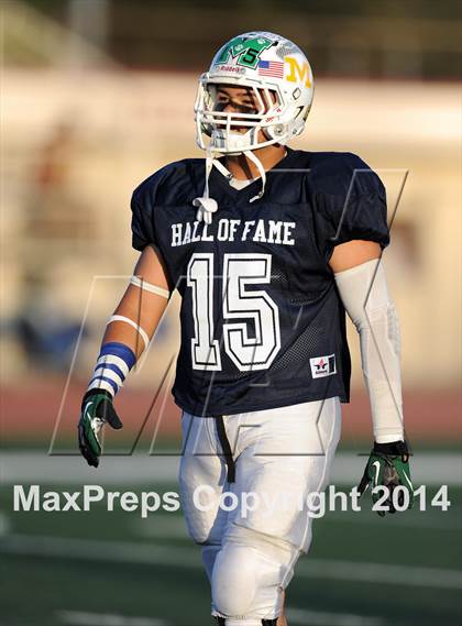 Thumbnail 3 in SGV Hall of Fame All-Star Football Game photogallery.