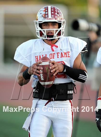Thumbnail 2 in SGV Hall of Fame All-Star Football Game photogallery.