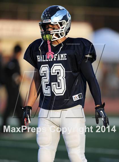 Thumbnail 1 in SGV Hall of Fame All-Star Football Game photogallery.