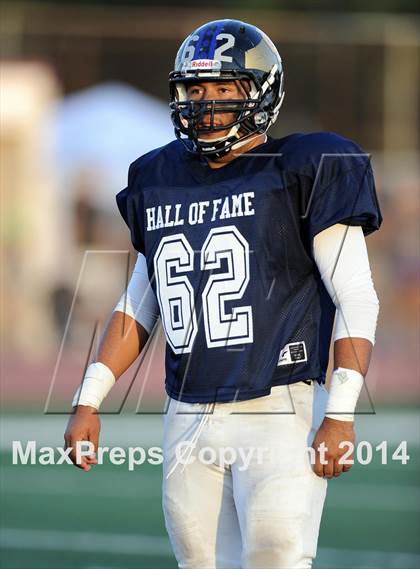 Thumbnail 3 in SGV Hall of Fame All-Star Football Game photogallery.