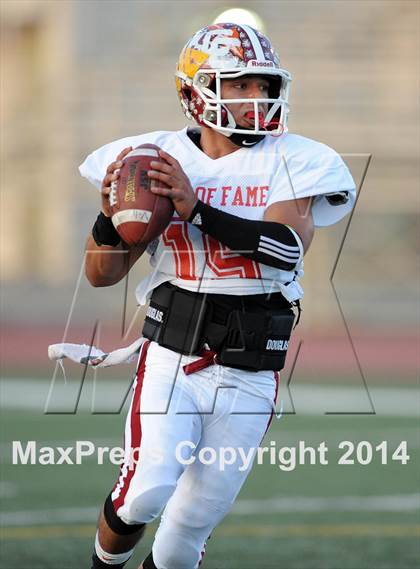 Thumbnail 2 in SGV Hall of Fame All-Star Football Game photogallery.