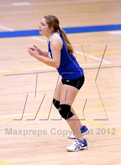 Thumbnail 2 in Newtown vs Weston (SWC Semifinal) photogallery.