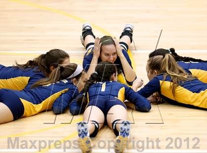 Thumbnail 2 in Newtown vs Weston (SWC Semifinal) photogallery.