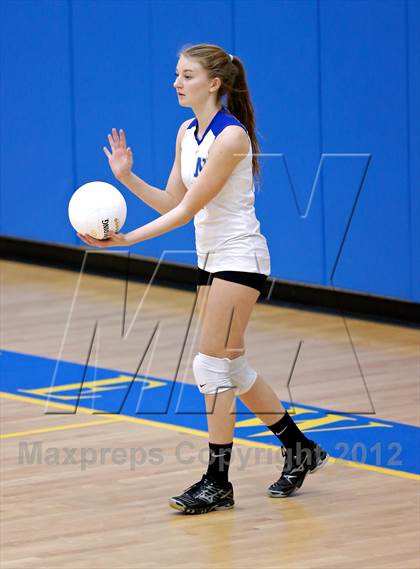 Thumbnail 1 in Newtown vs Weston (SWC Semifinal) photogallery.