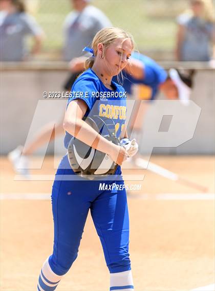 Thumbnail 2 in Jim Ned @ Comfort (UIL 3A Bi-District Playoffs) photogallery.
