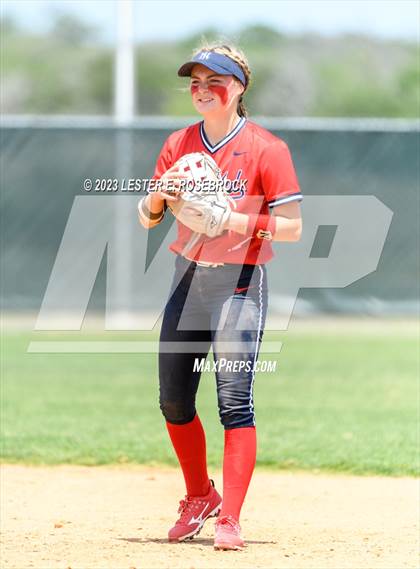 Thumbnail 1 in Jim Ned @ Comfort (UIL 3A Bi-District Playoffs) photogallery.