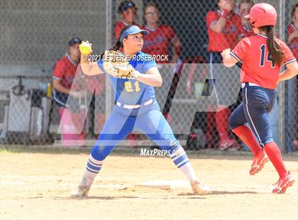 Thumbnail 3 in Jim Ned @ Comfort (UIL 3A Bi-District Playoffs) photogallery.