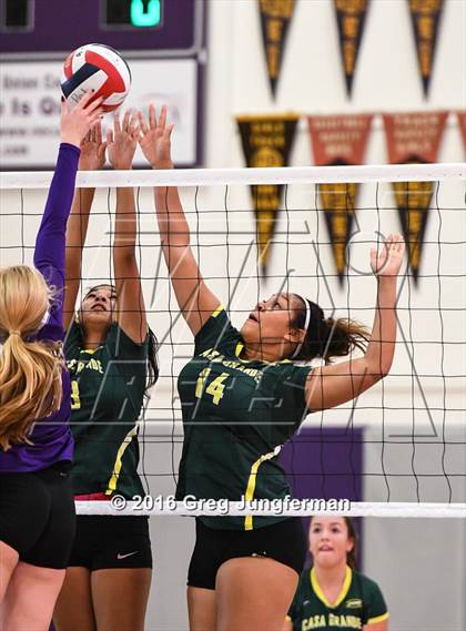 Thumbnail 1 in Casa Grande @ Petaluma photogallery.