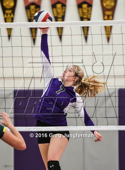 Thumbnail 3 in Casa Grande @ Petaluma photogallery.