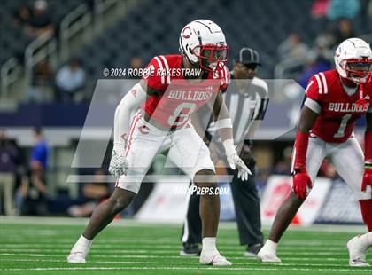 Thumbnail 1 in La Vega vs. Carthage (UIL 4A Division II Football Final) photogallery.