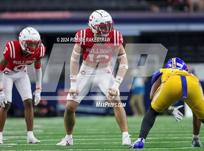 Thumbnail 3 in La Vega vs. Carthage (UIL 4A Division II Football Final) photogallery.