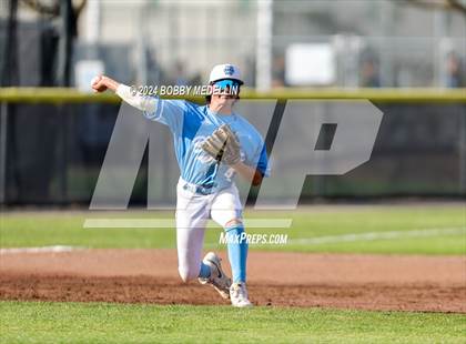 Thumbnail 1 in Tulare Western @ Clovis North photogallery.